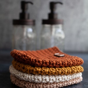 Mason Jar Soap Dispenser // Crocheted Mason Jar Cover // Foaming or Liquid Soap Dispenser image 4