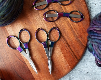 Knitter's Pride Foldable Metallic Scissors // Foldable Snips // Rainbow and Rose Gold Foldable Scissors