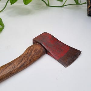 Vintage 1.5lb Axe / Hatchet / Wooden Handle