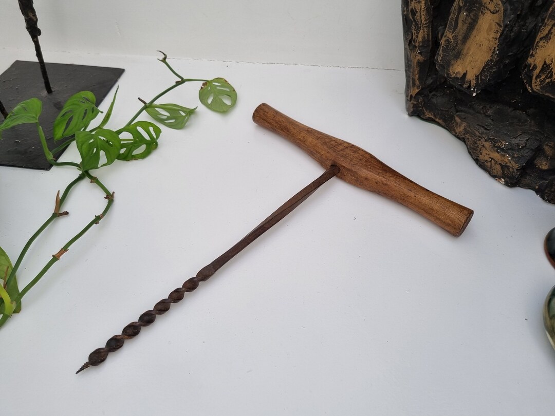 Large 1/2 Gimlet / J Howarth / Hand Drill / Twist Drill / Screw Awl With Wooden Handle / Auger