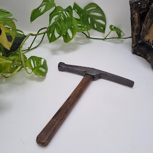 Vintage Slate Hammer / Wooden Handle Pick Hammer
