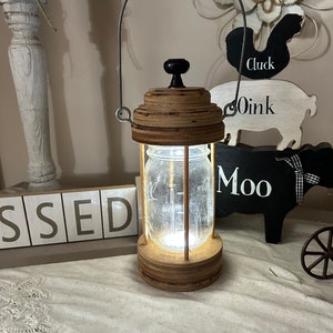 Mason jar lantern image 1