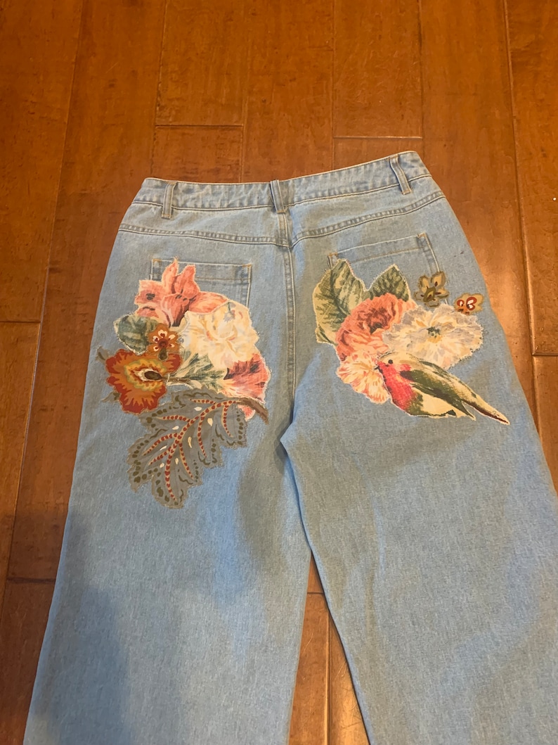 Plus Embroidered Appliques Skinny Jeans main image 1