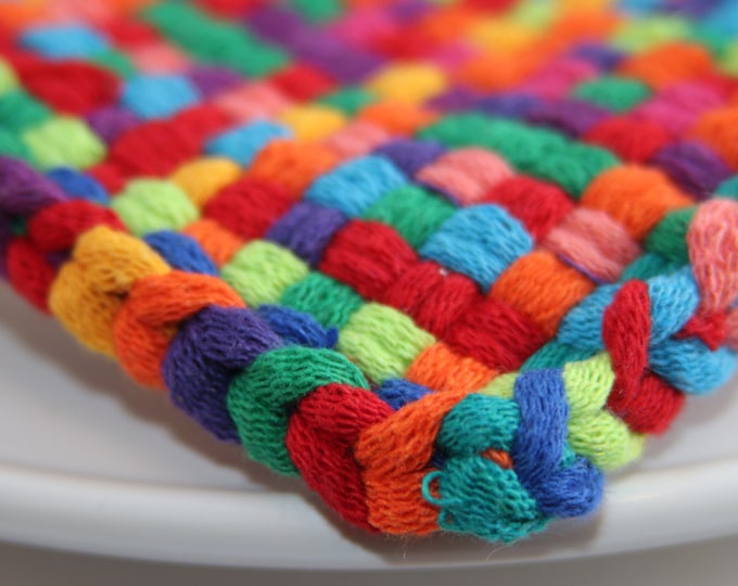 8" Pot Holder with a Purpose of going to College, potholder, for handling hot dishes and pans