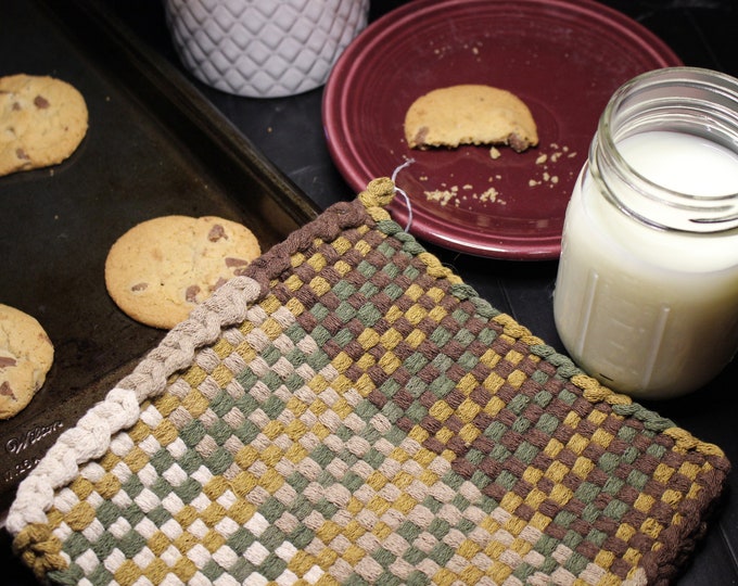 8" Pot Holder, potholder, gift, for handling hot dishes and pans