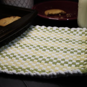 8&quot; Pot Holder, potholder, gift, for handling hot dishes and pans