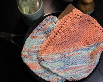 Two 100% Cotton Washcloth, Hostess Gift, Teacher Gift, Under 5 Dollars