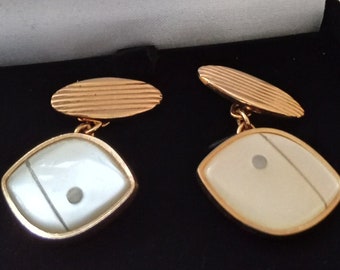 Pearl Enamel Gold Plated Chain and Bar Vintage Cuff Links, boxed