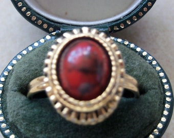 SARAH COVENTRY Red "Jasper" Cabochon Dress Ring, signed, adjustable, gift boxed