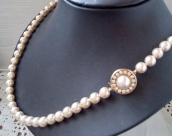 ITALIAN Single Strand Pearl Necklace, hand knotted, with Pretty Rhinestone and Pearl Clasp, made in Italy, gift bag