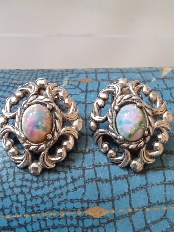 Dragons Breath Opal, Small Art Nouveau Style Vinta