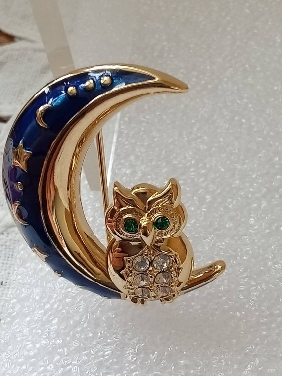Owl on the Moon Enamel and Crystal Vintage Brooch… - image 4