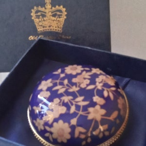 OLD TUPTON WARE Hand Painted Royal Blue and Gold Trinket Box, hinged lid, branded satin lined box image 7