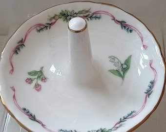 ROYAL ALBERT Fragrant Flowers" English Bone China Ring Stand