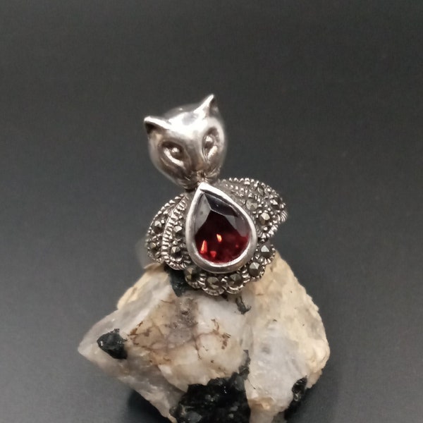 Sterling Silver Garnet Sweet Owl Ring, 925 Marcasite Garnet Gemstone Bird Owl Ring