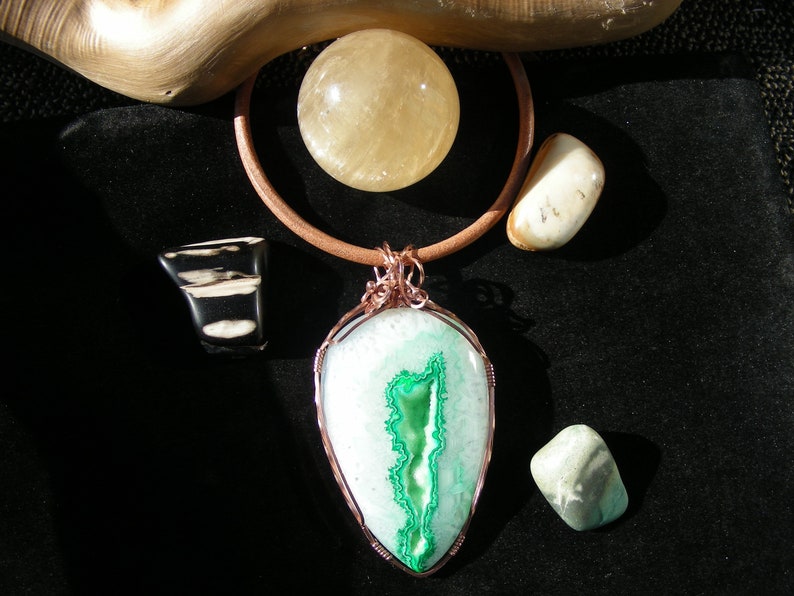 Green and White Crystal Agate Wirewrapped Copper Pendant, Handmade, Leather Necklace, Gemstone, Jewelry, Mens, Womens, Fashion, Jewellery image 9