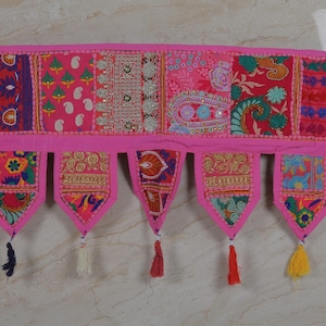 Beautiful Vintage Toran Door Hanging Embroidered Wall Decor Hippie Vintage Patchwork Valance Banjara Textile Home Décor