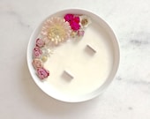 Moyenne Bougie Fleurie à la Rose - Cire de Soja - Huile Essentielle - Vegan - Made in France // Cadeaux pour elle // Décoration Mariage