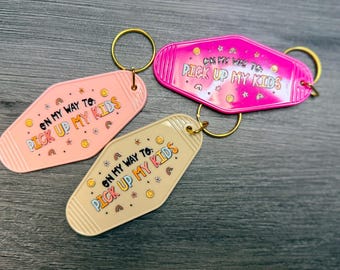 Retro Motel Keychain: Funny keychain, Mama - Novelty Key Tag