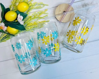 Daisy Flower Glass Can: 16oz Iced Coffee Cup with Bamboo Lid