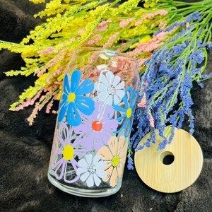 Floral coffee cup, Beer glass, 16oz cup, Daisy coffee cup, Gift, Summer cup, Iced coffee glass, Flower glass, Mothers day, Birthday