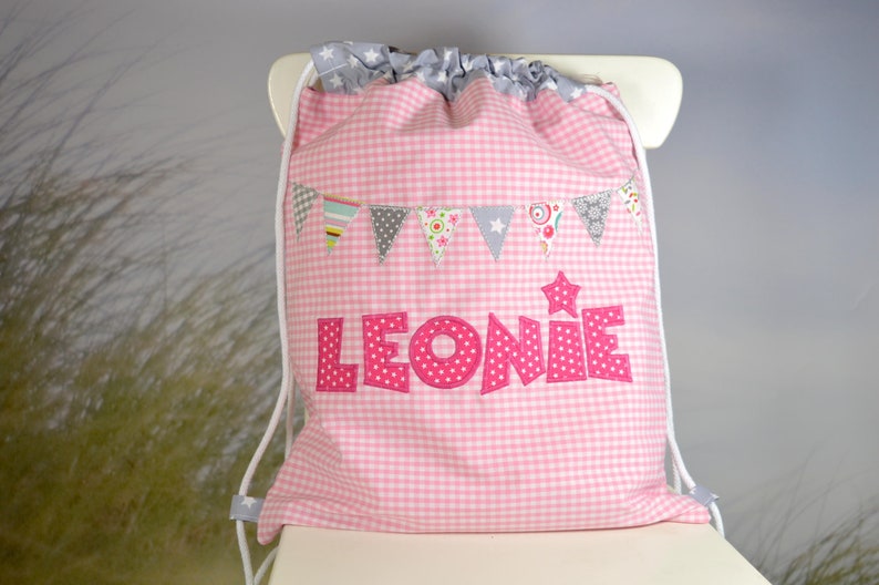 Turnbeutel Mit Namen Bedruckt | Lavendel | 37 X 46 Cm, 12 Liter | 100% Baumwolle | Individuell Gestaltbar