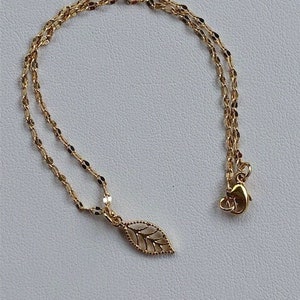 Gold filled chain ankle bracelet with tiny leaf, dainty, delicate, nature, minimal, women and girls