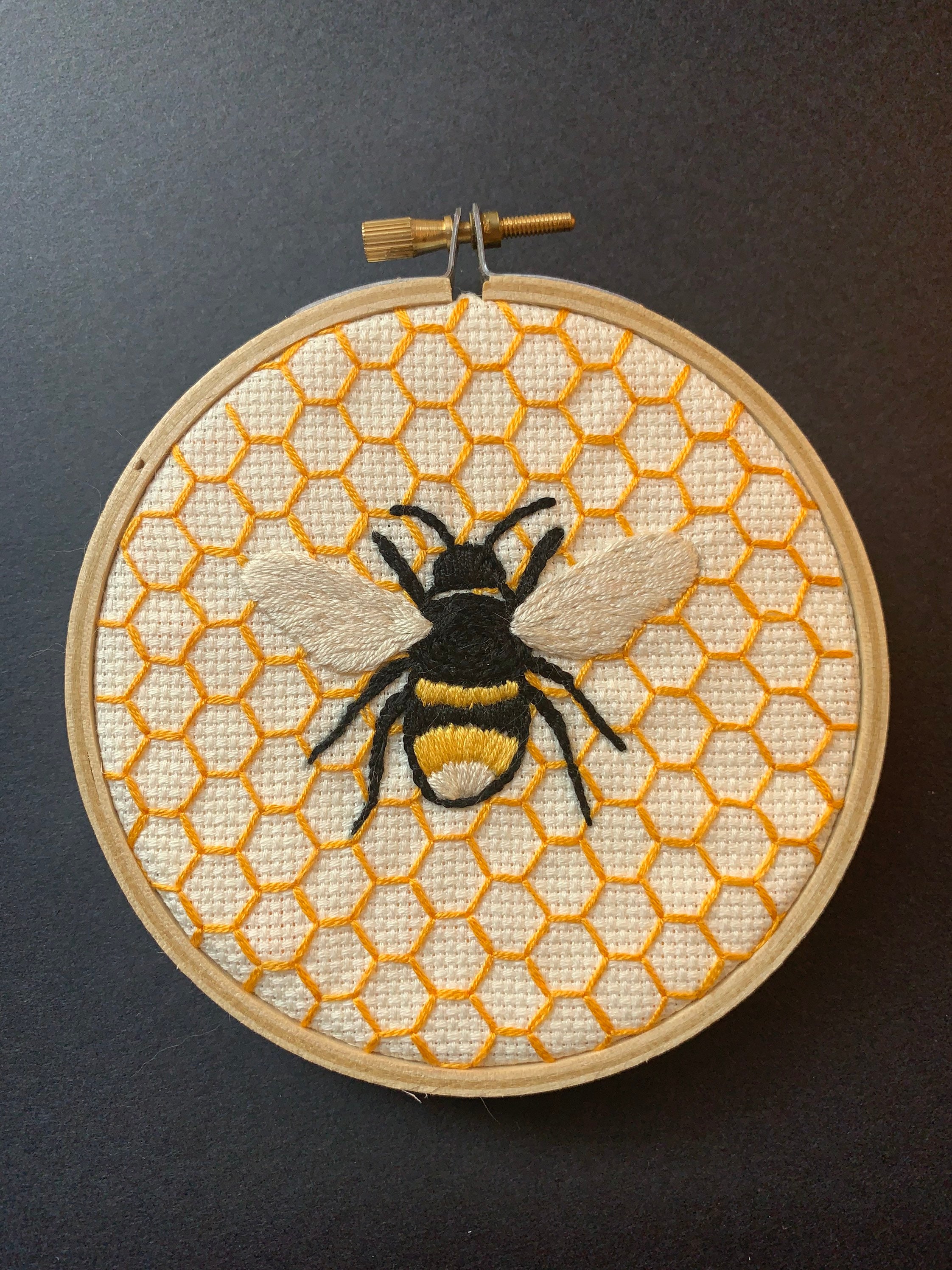 4 Bee and Embroidery Etsy
