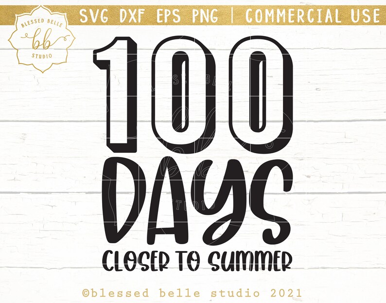 Pode incluir: Design gr&aacute;fico preto e branco com o texto "100 dias mais perto do ver&atilde;o".