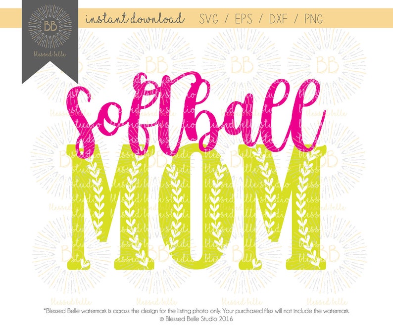 Op de afbeelding: Een digitaal ontwerpbestand voor een softball-mama-afbeelding. Het ontwerp bevat de woorden "Softball Mom" in roze en geel met een wit bloemenpatroon.
