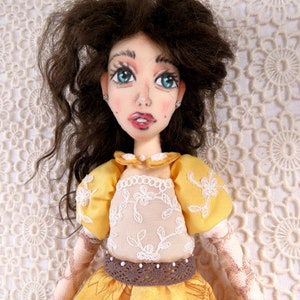 Exklusive handgefertigte Sammlerpuppe - OOAK Textile Art Doll mit individueller Garderobe - anspruchsvolles Geschenk oder Ausstellungsstück