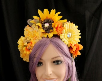 Sunflower Flower Crown, Yellow floral headpiece, Floral Headband, Fairy Cosplay, floral Sunflower headpiece, sunflower costume Fairy Crown