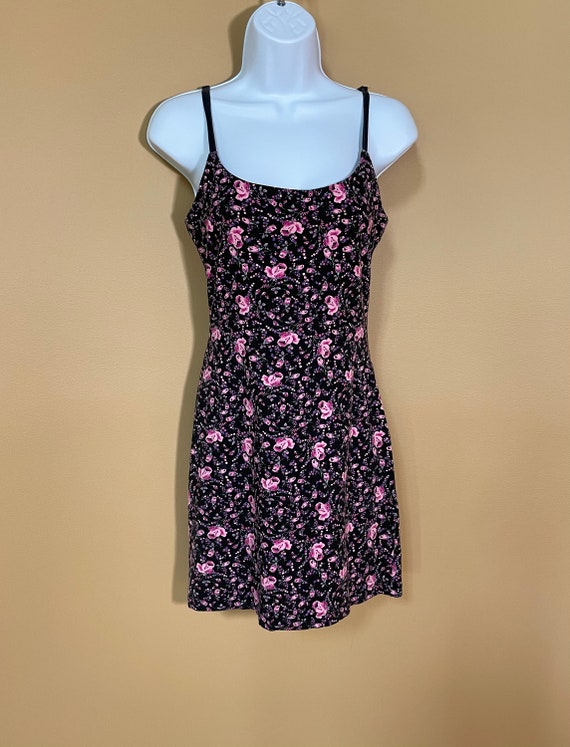 VINTAGE Betsey Johnson Floral Dress, Women's Size M, Ruffle in Back - Etsy VINTAGE Betsey Johnson Floral Dress, Women's Size M, Ruffle in Back - Etsy