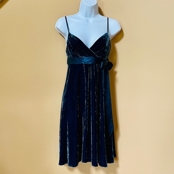 VINTAGE 90s Betsey Johnson emrald green crushed velvet dress