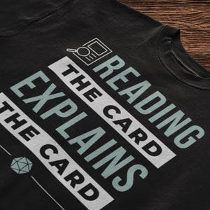 La lecture de la carte explique la carte - T-shirt ou sweat à capuche unisexe drôle MTG Player
