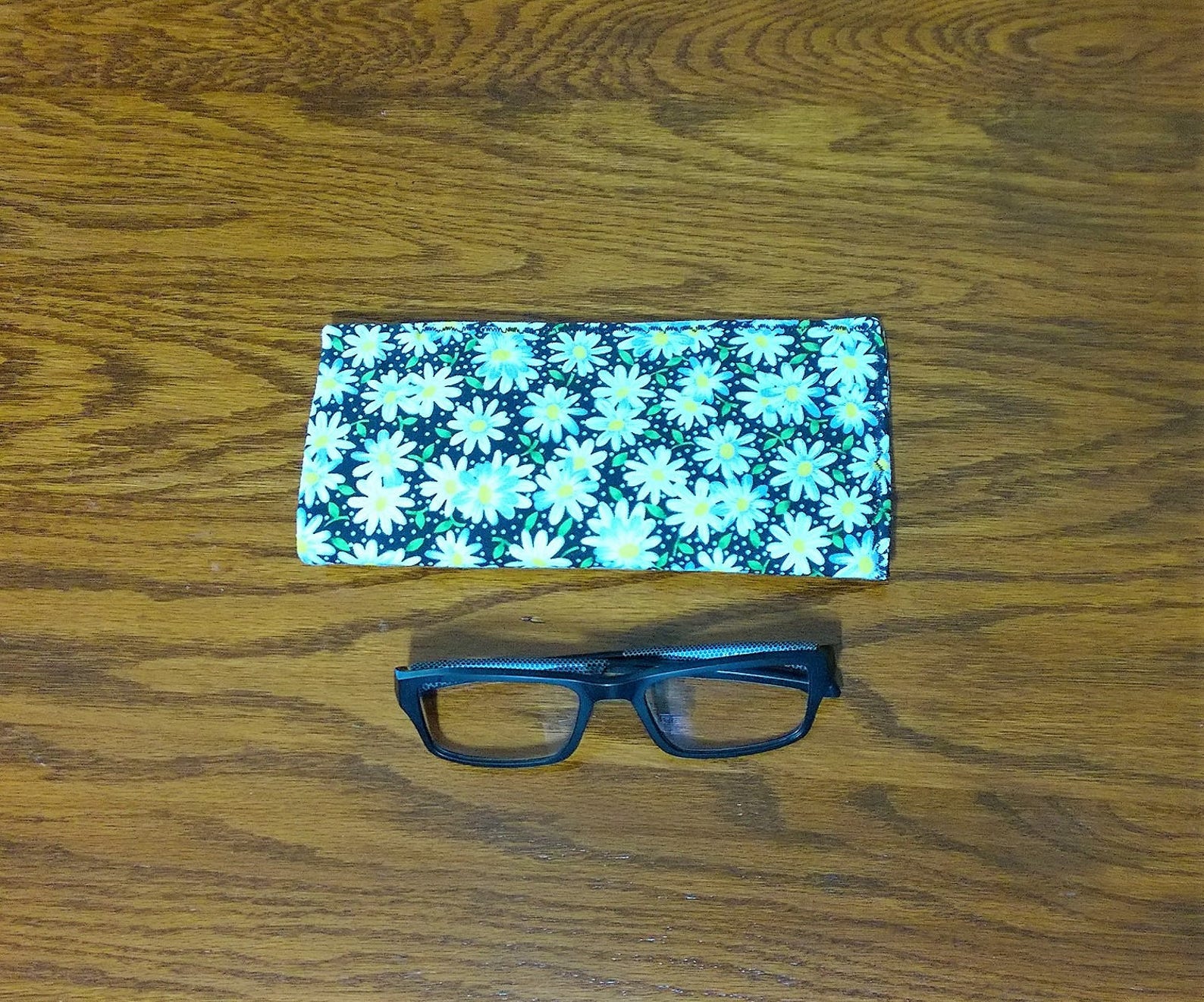 Fabric Glasses Case Daisies Floral Print With Black Lining Etsy