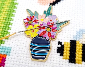 Vase of Flowers Needle Minder | Magnetic Enamel Needle Keeper | Needlepoint Notion | Cross Stitch Gift | Sewing Embroidery Accessory