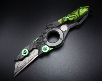 HYDRA EDC Utility Blade Craft Knife | Magnetic Flip Action Box Cutter | Toxic Green Kirinite & Carbon Fiber | Made in Canada | Men's Gift