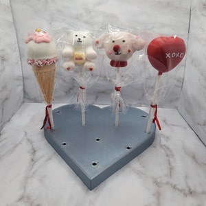 Heart Shaped Valentine&#39;s Day Cake Pop Stand Candy display