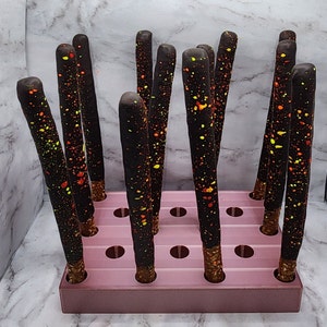 18 Hole Pretzel Rod stand 3D Printed Dipping Stand Pretzel holder Marker stand Chocolate fountain stand Dessert table