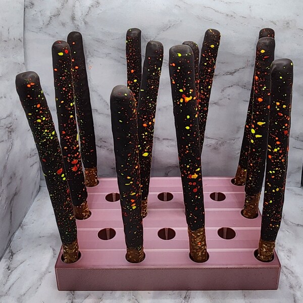 18 Hole Pretzel Rod stand 3D Printed Dipping Stand Pretzel holder Marker stand Chocolate fountain stand Dessert table