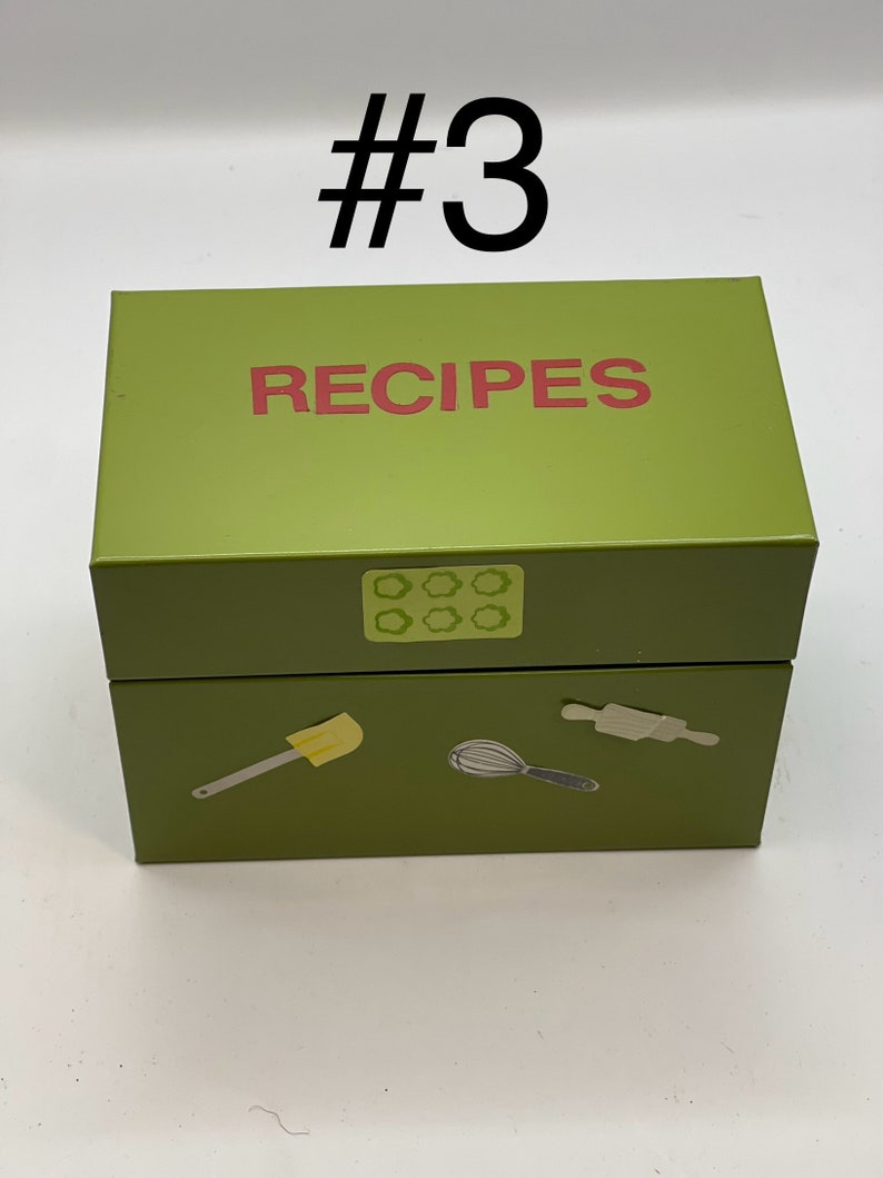 Vintage Metal Recipe Box Holds Grandma's Handwritten Recipe's You