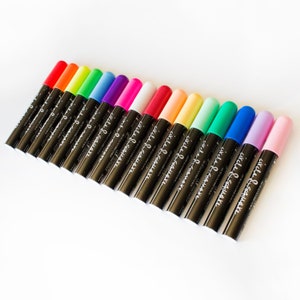 Set di pennarelli a gesso Deluxe, 16 pennarelli a gesso colorati con punta reversibile da 6 mm - a scalpello o tondi, pennarelli cancellabili a secco, pennarelli a gesso liquido