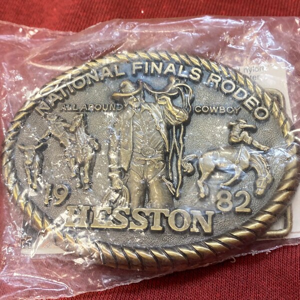 1982 Hesston NFR all around cowboy buckle NIP