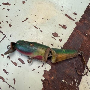 1930s fishing lures Vintage Creek Chub Wooden Fishing Lure - 1930s CCB Co