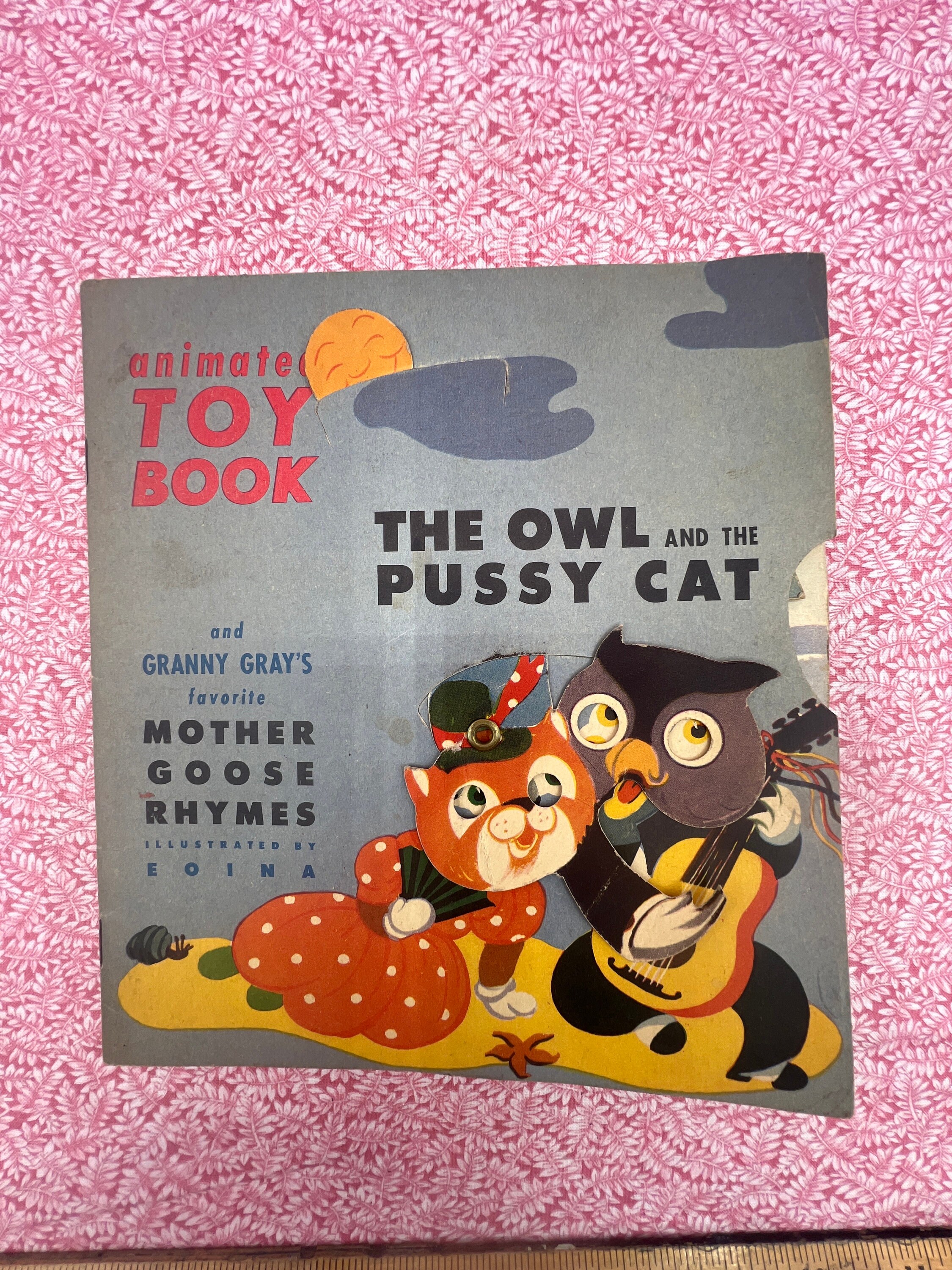 The Owl and the Pussycat childrens book from Whitehall Publishing c.1946-Free Shipping
