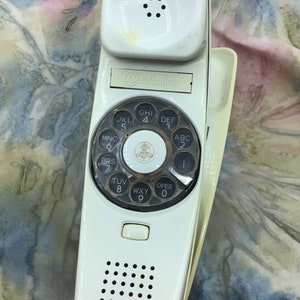 Cream Colored Trimline Rotary Telephone
