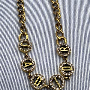 Circle Diamond gold tone necklace.  Thick chain 19 inches long  - Free Shipping