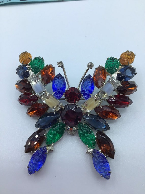 Kenneth Jay Lane Butterfly Brooch: Vintage Rhines… - image 1