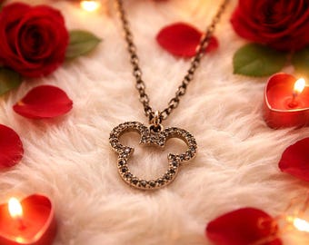 Collar con colgante vintage de Mickey Mouse de Disney con cristales y diamantes de imitación